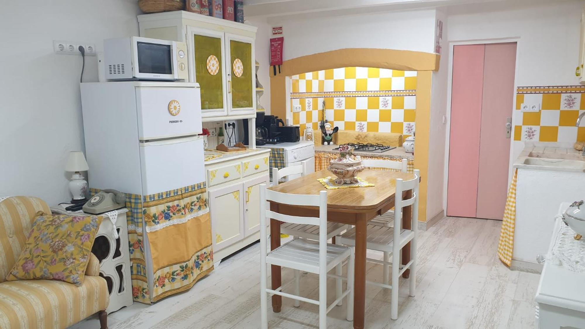 Casa Das Janelinhas - Cottage Near Sintra, Mafra, Ericeira Eksteriør billede